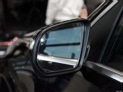 Модель 2021 GLS 450 4MATIC 2021 GLS 450 4MATIC Fashion Model Фото 141 из 169