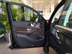 Модель 2021 GLS 450 4MATIC 2021 GLS 450 4MATIC Fashion Model Фото 327 из 377