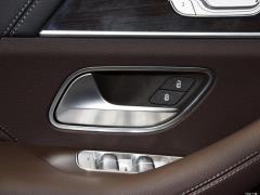 Модель 2021 GLS 450 4MATIC 2021 GLS 450 4MATIC Fashion Model Фото 330 из 377