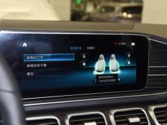 Модель 2021 GLS 450 4MATIC 2021 GLS 450 4MATIC Fashion Model Фото 175 из 377