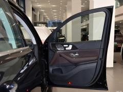 Модель 2021 GLS 450 4MATIC 2021 GLS 450 4MATIC Fashion Model Фото 364 из 377