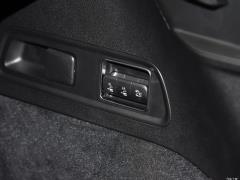 Модель 2021 GLS 450 4MATIC 2021 GLS 450 4MATIC Fashion Model Фото 374 из 377