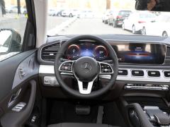 2021 GLS 400 4MATIC 2021 GLS 400 4MATIC Фото 2 из 377