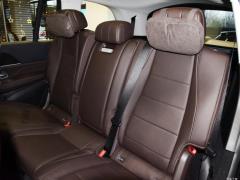 Модель 2021 GLS 450 4MATIC 2021 GLS 450 4MATIC Fashion Model Фото 353 из 377