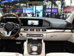 2021 GLS 450 4MATIC Делюкс 2021 GLS 450 4MATIC Deluxe Фото 3 из 76