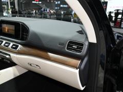 2021 GLS 450 4MATIC Делюкс 2021 GLS 450 4MATIC Deluxe Фото 27 из 76