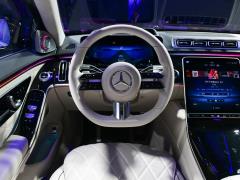 2021 S 500 L 4MATIC 2021 S 500 L 4MATIC Фото 155 из 532