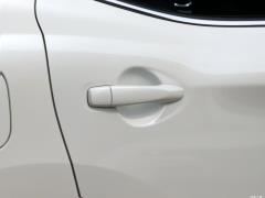 2021 2,0-литровый вариатор Luxury Pilot Edition 2021 2.0L CVT Luxury Pilot Edition Фото 109 из 147