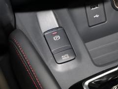 2021 2,0-литровый вариатор Luxury Pilot Edition 2021 2.0L CVT Luxury Pilot Edition Фото 118 из 334