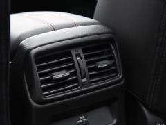 2021 2.0L CVT Флагманское издание 2021 2.0L CVT Flagship Edition Фото 201 из 334