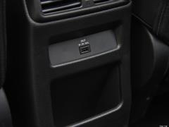 2021 2.0L CVT Флагманское издание 2021 2.0L CVT Flagship Edition Фото 202 из 334