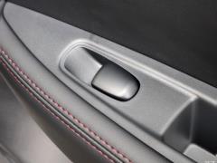 2021 2,0-литровый вариатор Luxury Pilot Edition 2021 2.0L CVT Luxury Pilot Edition Фото 268 из 334