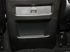 2021 2,0-литровый вариатор Luxury Pilot Edition 2021 2.0L CVT Luxury Pilot Edition Фото 252 из 334
