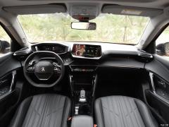 Фото Peugeot 2008 