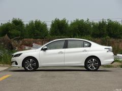 Фото Peugeot 408 