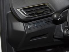 2019 рестайлинг 400THP 5-местный Elite Edition 2019 facelift 400THP 5-seater Elite Edition Фото 238 из 844