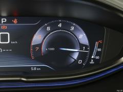2019 рестайлинг 360THP 5-местный Elite Edition 2019 facelift 360THP 5-seater Elite Edition Фото 350 из 844