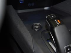 2019 рестайлинг 400THP 5-местный Elite Edition 2019 facelift 400THP 5-seater Elite Edition Фото 265 из 844