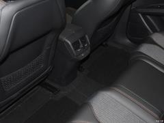 2019 рестайлинг 400THP 5-местный Elite Edition 2019 facelift 400THP 5-seater Elite Edition Фото 683 из 844