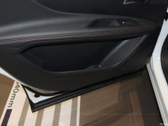 2019 рестайлинг 400THP 5-местный Elite Edition 2019 facelift 400THP 5-seater Elite Edition Фото 682 из 844