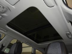 2019 рестайлинг 400THP 5-местный Elite Edition 2019 facelift 400THP 5-seater Elite Edition Фото 674 из 844