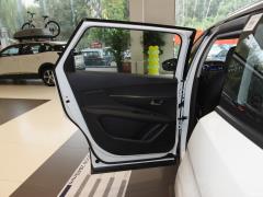 2019 рестайлинг 400THP 5-местный Elite Edition 2019 facelift 400THP 5-seater Elite Edition Фото 679 из 844