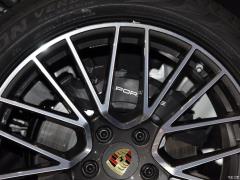 Cayenne Coupé 3.0T 2019 года 2019 Cayenne Coupé 3.0T Фото 23 из 39