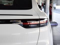 Cayenne Coupé 3.0T 2019 года 2019 Cayenne Coupé 3.0T Фото 46 из 106