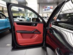 Cayenne 3.0T 2019 года 2019 Cayenne 3.0T Фото 71 из 147