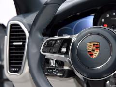 Cayenne Coupé 3.0T 2019 года 2019 Cayenne Coupé 3.0T Фото 24 из 77