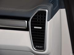 Cayenne Turbo Coupé 4.0T 2019 года 2019 Cayenne Turbo Coupé 4.0T Фото 50 из 93