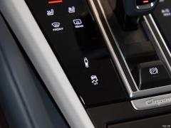 Cayenne Turbo Coupé 4.0T 2019 года 2019 Cayenne Turbo Coupé 4.0T Фото 43 из 93