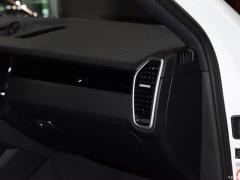 Cayenne Coupé 3.0T 2019 года 2019 Cayenne Coupé 3.0T Фото 149 из 334