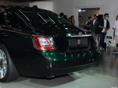 Версия 2021 с удлиненной колесной базой 6,7 т 2021 6.7T long wheelbase version Фото 90 из 124