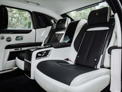 Версия 2021 с удлиненной колесной базой 6,7 т 2021 6.7T long wheelbase version Фото 164 из 239