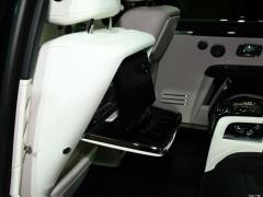 Версия 2021 с удлиненной колесной базой 6,7 т 2021 6.7T long wheelbase version Фото 210 из 239