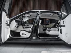 Версия 2021 с удлиненной колесной базой 6,7 т 2021 6.7T long wheelbase version Фото 143 из 239