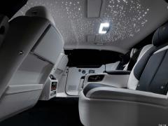Версия 2021 с удлиненной колесной базой 6,7 т 2021 6.7T long wheelbase version Фото 161 из 239