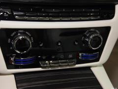 2021 версия со стандартной колесной базой 6,7 т 2021 6.7T standard wheelbase version Фото 25 из 239