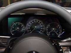 2021 версия со стандартной колесной базой 6,7 т 2021 6.7T standard wheelbase version Фото 8 из 239