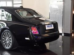 Версия с длинной колесной базой 6,7 т 2018 г. 2018 6.7T long wheelbase version Фото 41 из 51