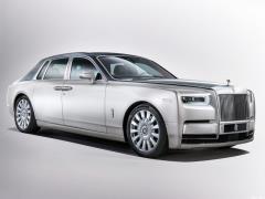 Версия со стандартной колесной базой 6,7 т 2018 г. 2018 6.7T standard wheelbase version Фото 1 из 38