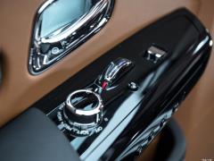 Версия со стандартной колесной базой 6,7 т 2018 г. 2018 6.7T standard wheelbase version Фото 24 из 64