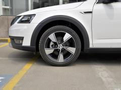 Универсал TSI280 DSG Deluxe Edition National VI 2019 года 2019 Wagon TSI280 DSG Deluxe Edition National VI Фото 286 из 418