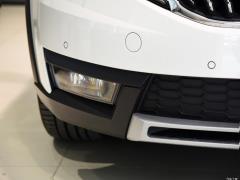 Универсал 2019 TSI280 DSG Флагманское издание National VI 2019 Station Wagon TSI280 DSG Flagship Edition National VI Фото 380 из 418