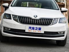 1.5L Автоматическая версия Smart Travel Deluxe Edition 2020 г. 2020 1.5L Automatic Smart Travel Deluxe Edition Фото 55 из 418