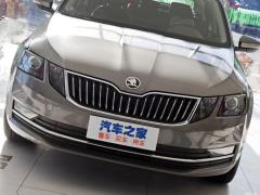1.5L Автоматическая версия Smart Travel Deluxe Edition 2020 г. 2020 1.5L Automatic Smart Travel Deluxe Edition Фото 76 из 114