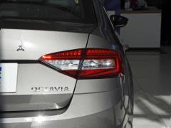 1.5L Автоматическая версия Smart Travel Deluxe Edition 2020 г. 2020 1.5L Automatic Smart Travel Deluxe Edition Фото 107 из 114
