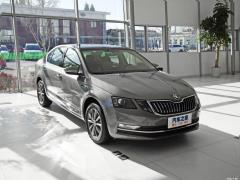 1.5L Автоматическая версия Smart Travel Deluxe Edition 2020 г. 2020 1.5L Automatic Smart Travel Deluxe Edition Фото 10 из 114