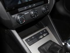 TSI230 DSG Smart Travel Deluxe Edition 2020 года 2020 TSI230 DSG Smart Travel Deluxe Edition Фото 335 из 1247